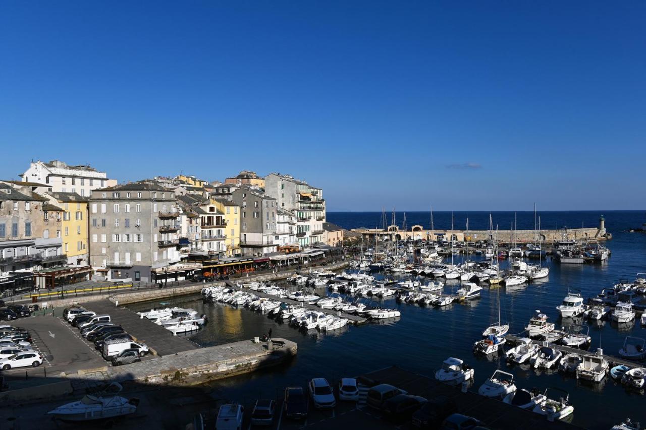 Apartment Sognu Di Matteu - Bel Entierement Climatise - Vue Mer, Vieux Port Bastia